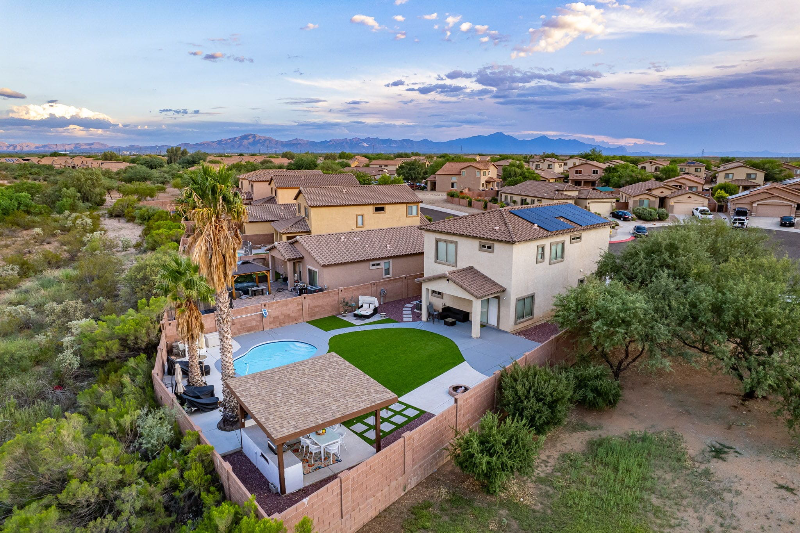 7679 E Fair Meadows Loop in Tucson, AZ - Building Photo