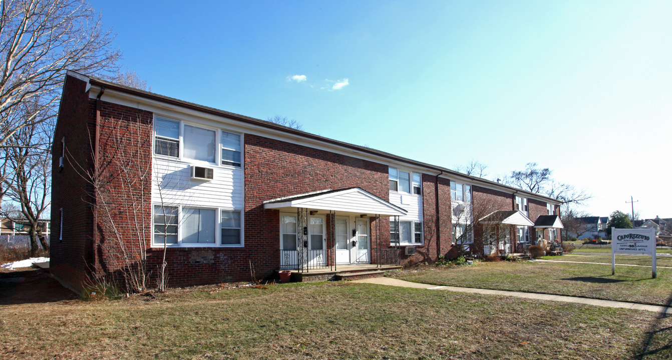 Cappo Rizzuto Apartments in Long Branch, NJ - Foto de edificio