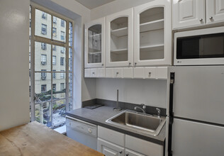 Parc Vendome in New York, NY - Building Photo - Interior Photo