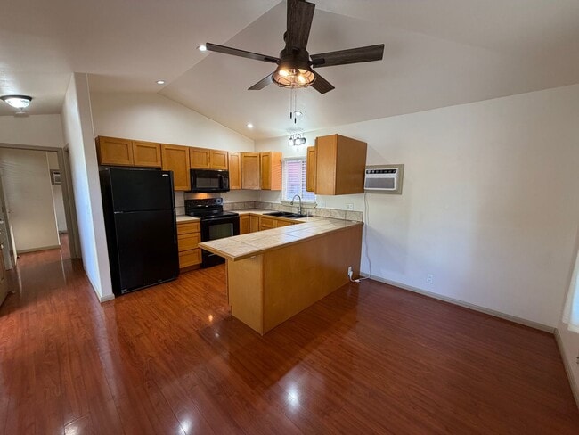 16 Honuea St in Kihei, HI - Building Photo - Building Photo