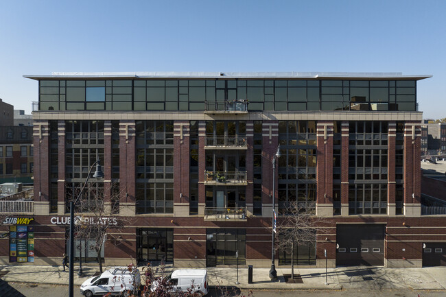 North Center 4000 in Chicago, IL - Foto de edificio - Building Photo