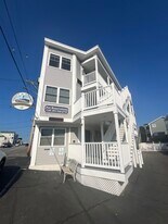 18 Ocean Blvd in Hampton, NH - Building Photo