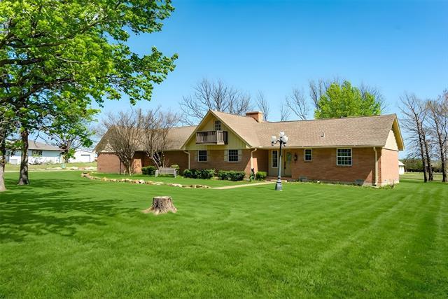 property at 1151 N Stodghill Rd