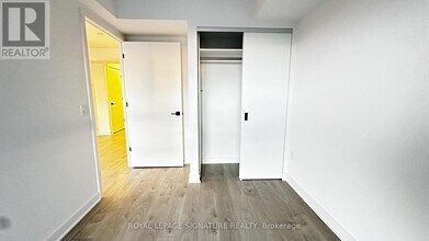 36 Zorra St in Toronto, ON - Building Photo - Building Photo