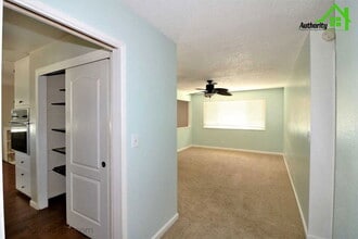 6716 Ferndale Dr in Redding, CA - Building Photo - Building Photo