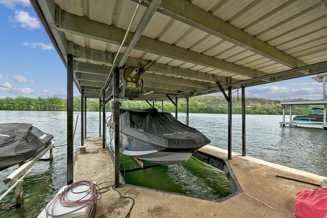 1746 Channel Rd in Austin, TX - Building Photo - Building Photo