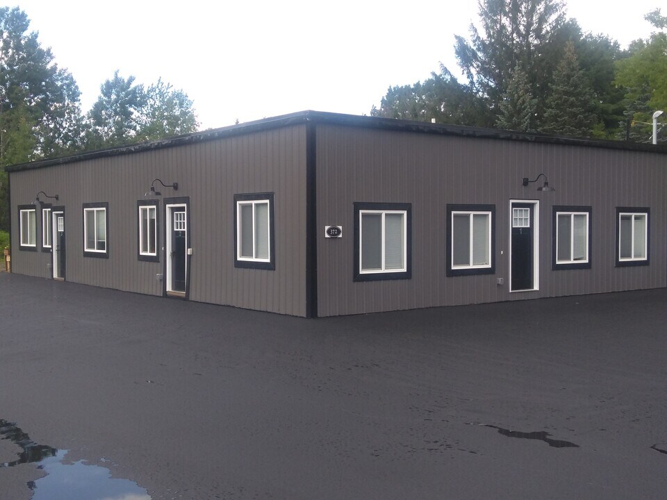 372 Old County Rd, Unit #2 in Hampden, ME - Building Photo