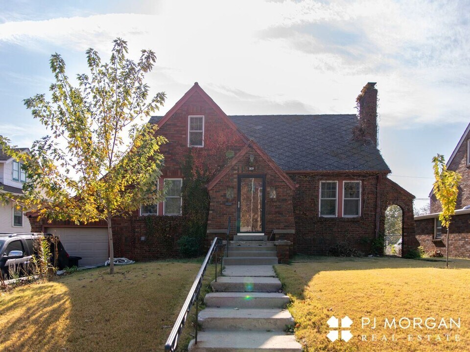 3839 Martha St in Omaha, NE - Building Photo