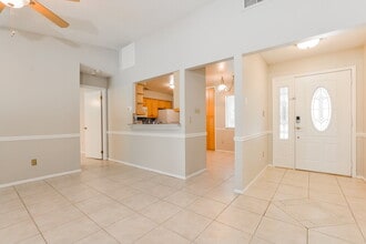 1613 Prairie Lake Blvd in Ocoee, FL - Building Photo - Building Photo