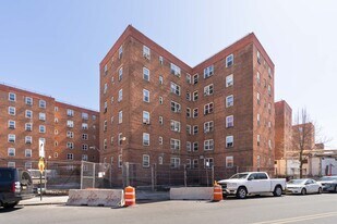 Red Hook West Houses in Brooklyn, NY - Building Photo