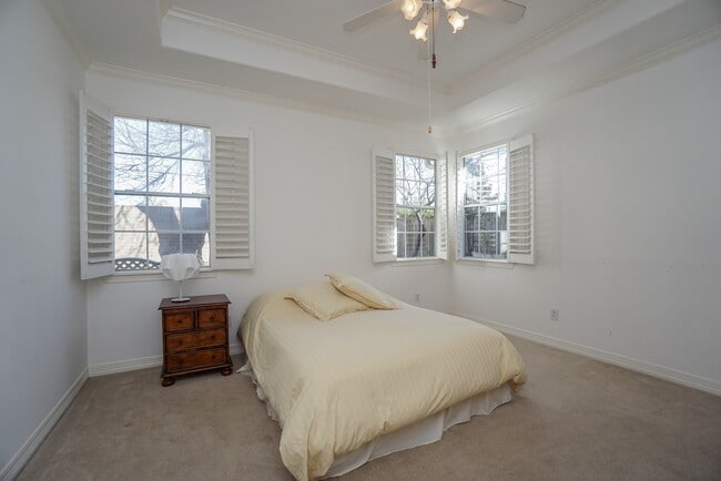 property at 1131 Enclave Square E