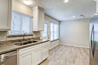 17559 Methil Dr in Spring, TX - Building Photo - Building Photo