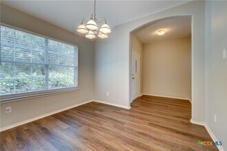 396 Old W Trail in Buda, TX - Building Photo - Building Photo