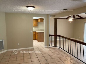 808 Black Knight Dr in Valrico, FL - Building Photo - Building Photo