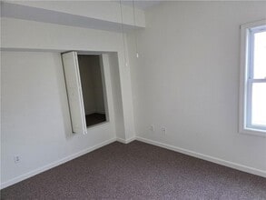 567 S County Trail in Exeter, RI - Building Photo - Building Photo