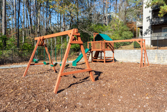 Wildwood Apartments in Birmingham, AL - Building Photo - Building Photo