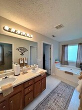 7061 Skippingstone Way in Douglasville, GA - Building Photo - Building Photo