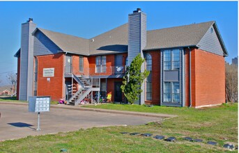 Westvale Flats in Celina, TX - Foto de edificio - Building Photo
