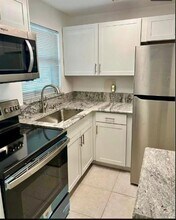 1116 Lake Terrace in Boynton Beach, FL - Building Photo - Building Photo