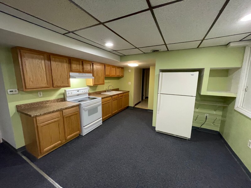 239 S 17th St in Camp Hill, PA - Building Photo