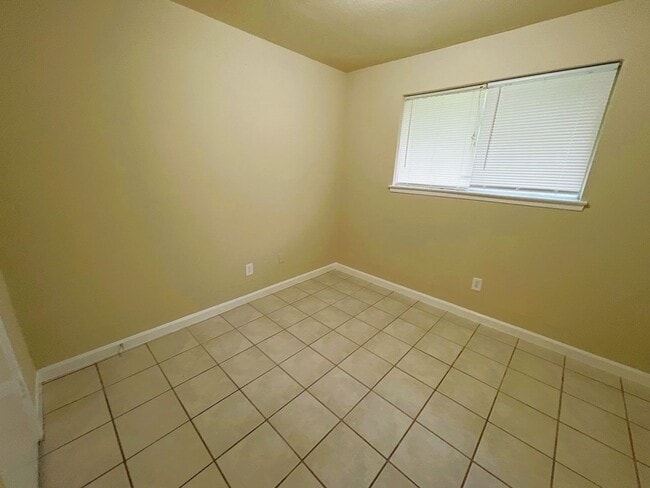 property at 919 Progreso Dr