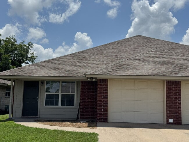 property at 1828 N Paddock Ave