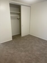2240 E Lenita Ln in Santa Ana, CA - Building Photo - Building Photo