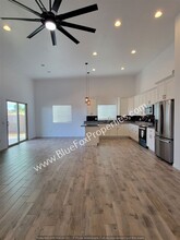 237 S Montgomery Ave in Corona De Tucson, AZ - Building Photo - Building Photo