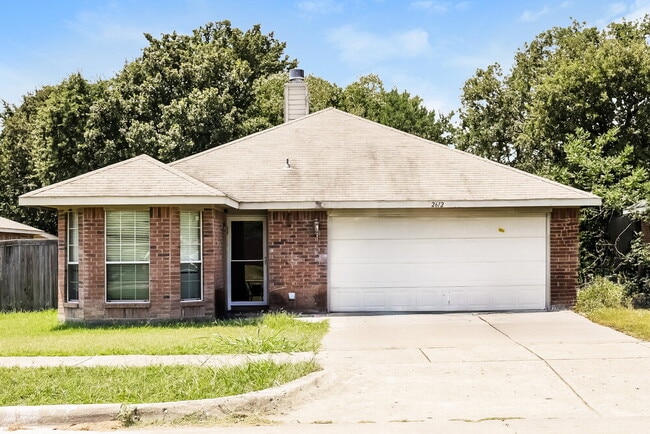property at 2612 Pearl