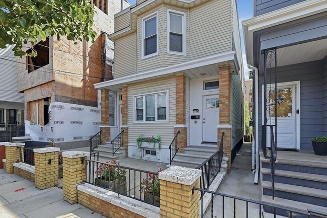 property at 211 20th St