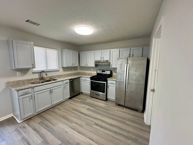 property at 1749 Hunting Creek Dr SE