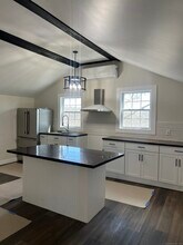 22 Hemlock Trail in Newtown, CT - Building Photo - Building Photo
