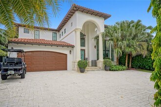 3747 Prairie Ave in Miami Beach, FL - Building Photo - Building Photo