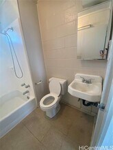 637 Coolidge St in Honolulu, HI - Building Photo - Building Photo