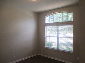 940 Steeple Chase Ln in Orange Park, FL - Foto de edificio - Building Photo