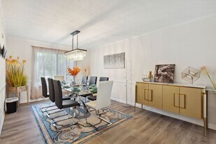 3871 Murdock Ct in Duluth, GA - Building Photo