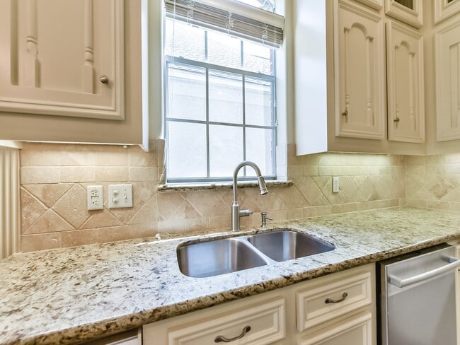 property at 166 E Capstone Cir