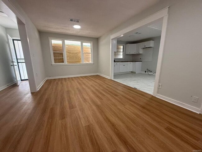 2634 Highland Ave in Montgomery, AL - Building Photo - Building Photo