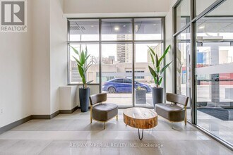 49 Walnut St S in Hamilton, ON - Building Photo - Building Photo