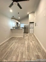 603 Devine St in San Antonio, TX - Building Photo