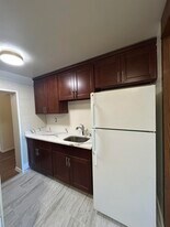 330 Sip Ave in Jersey City, NJ - Building Photo