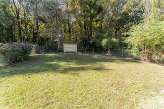 547 Westmeath Dr SW in Atlanta, GA - Building Photo - Building Photo