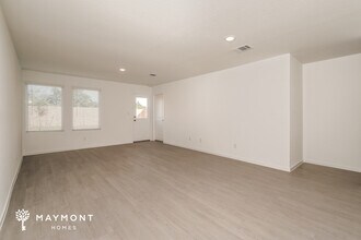 606 Layne Overlook in San Antonio, TX - Building Photo - Building Photo