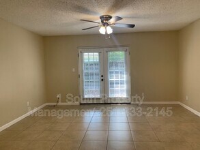 6527 Old Shell Rd in Mobile, AL - Building Photo - Building Photo