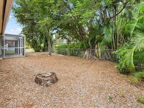 1320 Barbizon Ln in Naples, FL - Building Photo - Building Photo