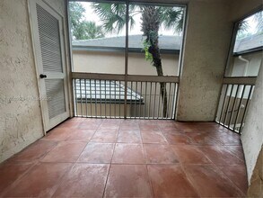 9755 Westview Dr in Coral Springs, FL - Building Photo - Building Photo