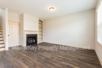 64 Griffith Pl in Clayton, NC - Building Photo - Building Photo