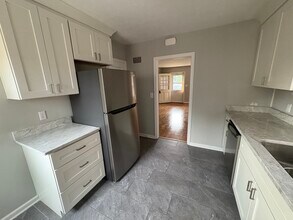 4729 Bancroft Ave in Lincoln, NE - Foto de edificio - Building Photo