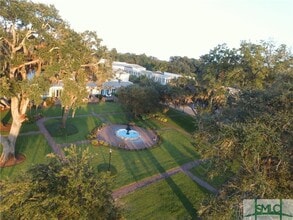 49 Thatcher Ln in Savannah, GA - Foto de edificio - Building Photo