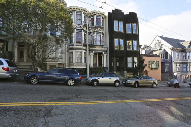 1317 Masonic Ave in San Francisco, CA - Building Photo - Building Photo